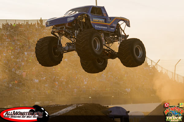 Bigfoot 21 - 2015 Back To School Monster Truck Bash