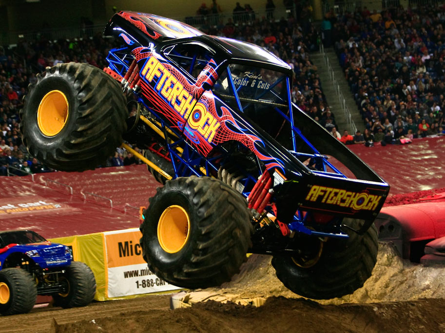 Monster trucks ford field march 3 #10