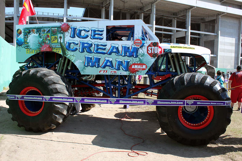 Monster Jam Trucks to Make Free Appearances Around Orlando on January 24,  2014 #monsterjam - CitySurfing Orlando