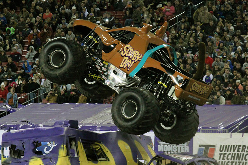 Tampa, Florida - Monster Jam - January 17, 2014 - AllMonster.com