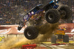 Son-Uva Digger - Minneapolis Monster Jam 2012