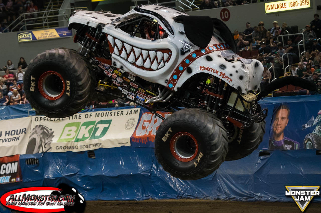 Monster Truck Photos Monster Truck Photo Gallery