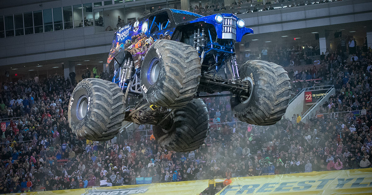 monster jam freestyle force